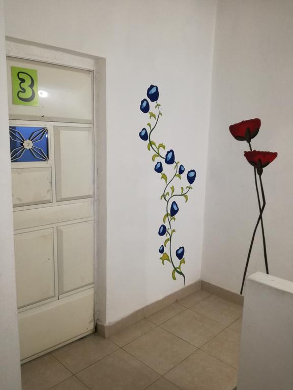 Francisco Habitaciones Манта Екстериор снимка