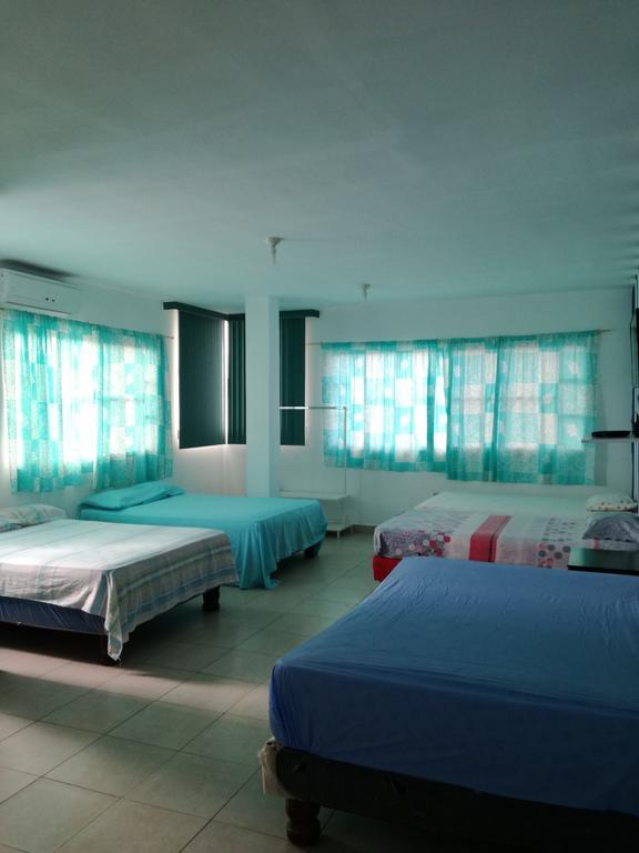 Francisco Habitaciones Манта Екстериор снимка